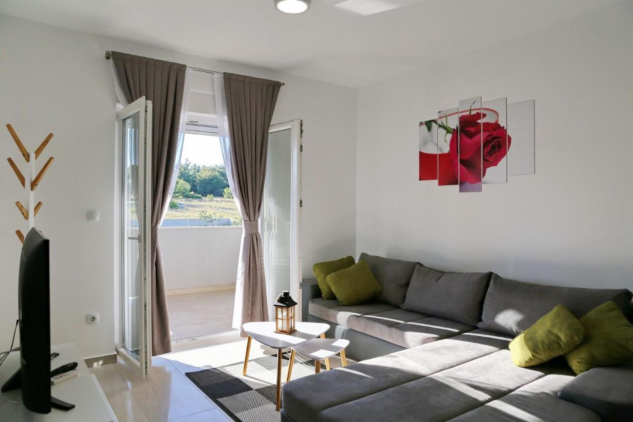 Apartments Lisac Vir Kültér fotó